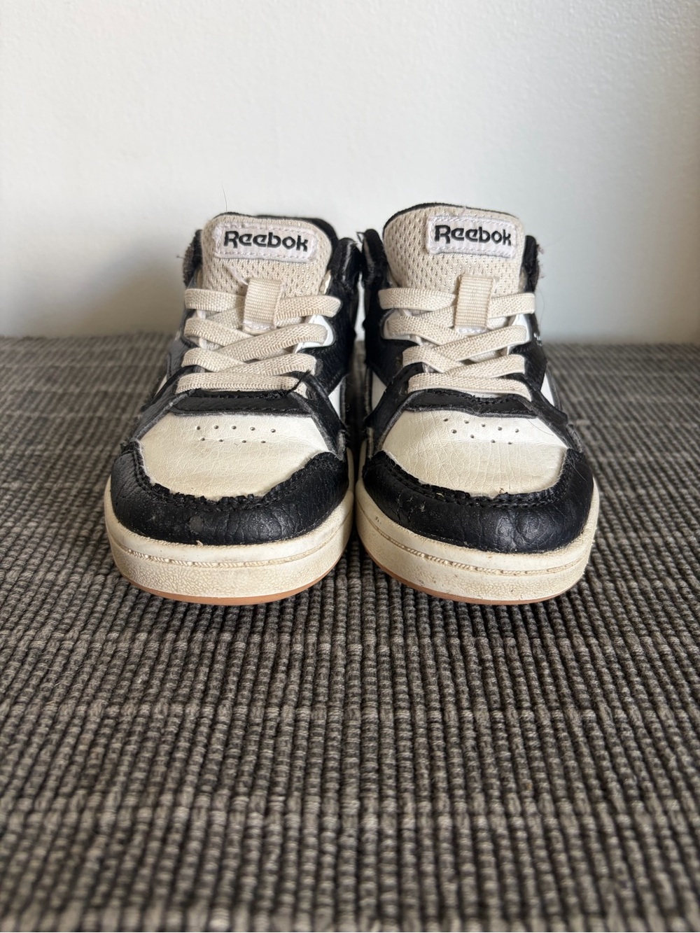 Reebok Court Drift Toddler Sneakers Black White Size 8K Youth Kids Low Top Shoes